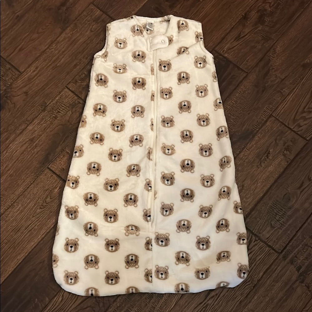 Cozy Bear Print Kids sleep sack